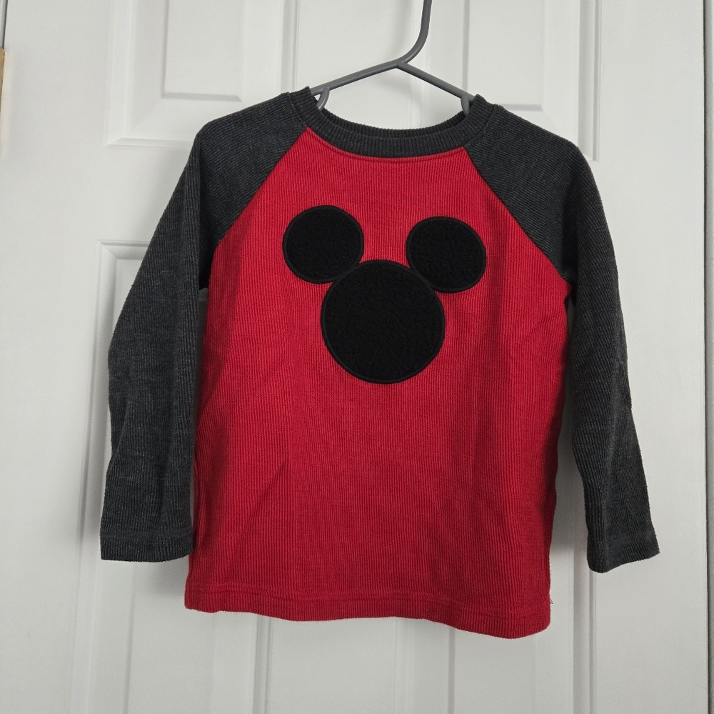 Toddler boys top - 2T